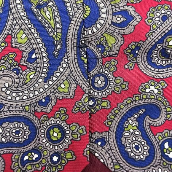 Necktie Mens Vintage by Clubfellow, measurements are 58in x 4in, Red Blue - Picture 4 of 7